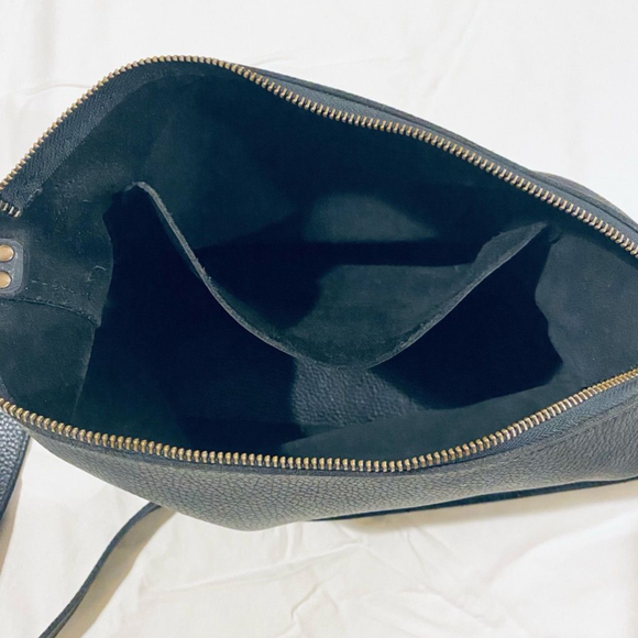 Handmade Black Leather Crossbody Hobo Purse - Picture 8 of 12